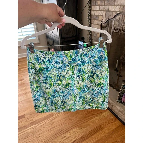 Lilly pultizer skort green blue size 4 - Picture 1 of 3